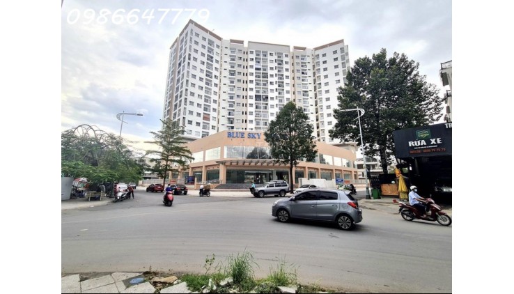 Bán căn hộ chung cư Blue Sky Tower 68m2 2 tỷ 2PN full nội thất, nhiều tiện ích hiện hữu